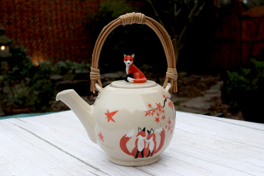 Foxes in Love Maple Leaf Collection Fox 900ml Teapot